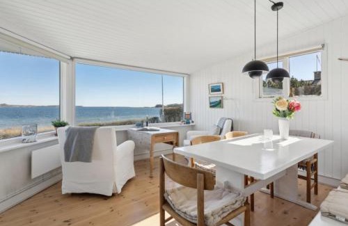 Broager Casa | Holiday Home Solbritt - 30m from the sea by Interhome