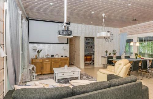 Suonenjoki Casa | Holiday Home Suviranta by Interhome