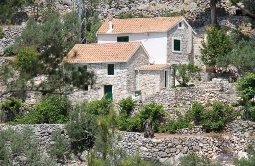 Zivogosce Casa | Holiday home Sweet Shelter with jacuzzi