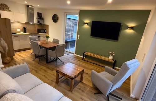 Berumbur Casa | Casa de vacaciones 'Thiesa' con jardín privado y Wi-Fi