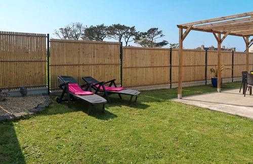 Porspoder Casa | Holiday Home Ti Ar Mor - POD104 by Interhome