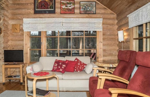 Yllas Casa | Holiday Home Tievankivi by Interhome