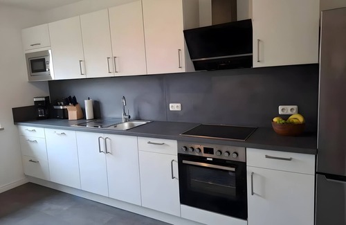 Friedrichskoog Casa | Casa de vacaciones 'Timeout' con terraza privada, jardín junto al canal y Wi-Fi