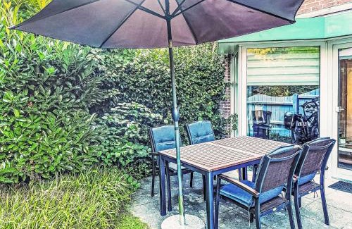 Tossens Casa | Holiday Home Tossens-6 by Interhome