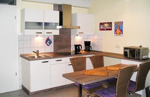 Tossens Casa | Holiday Home Tossens-6 by Interhome