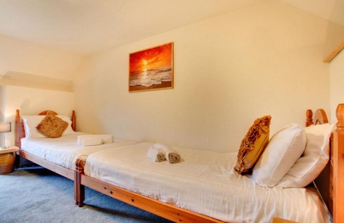 St Davids Casa | Holiday Home Trefin