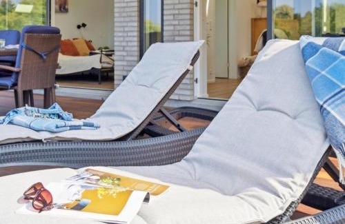 Hornbaek Casa | Holiday Home Troels - 945m from the sea by Interhome