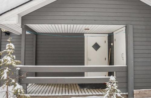 Yllas Casa | Holiday Home Tunturinvieri l3 by Interhome