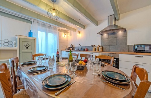 Ploudalmezeau Casa | Casa de vacaciones 'Ty Abéric' con terraza privada y Wi-Fi