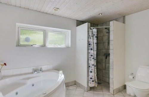 Skygge Casa | Holiday Home Tydulf - 34km from the sea by Interhome