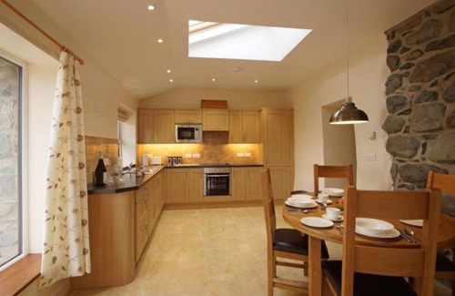 Talybont Casa | Holiday Home Tyn Liam