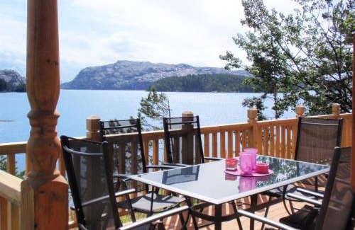 Hordaland Casa | Holiday Home Tyttebærhytta by Interhome