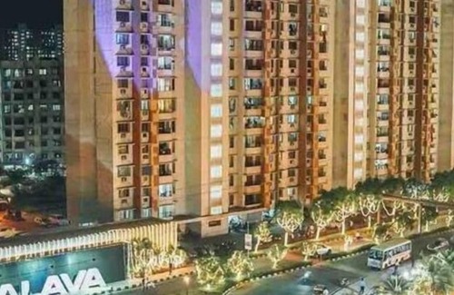 Amarnath Condominio | Holiday Home Universe¶ -4BR Luxury Lake View