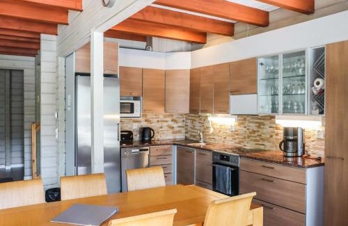 Kehys-Kainuu Casa | Holiday Home Uulanlinna b- paritalo by Interhome