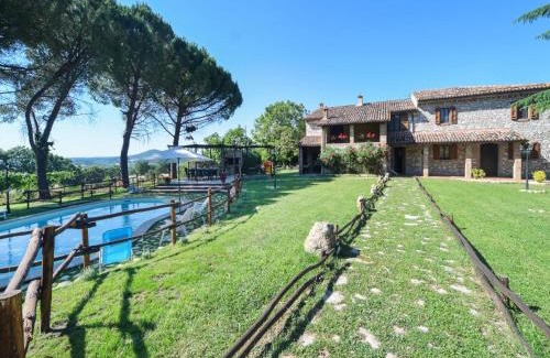 Massa Martana Casa | Holiday Home Vepres by Interhome