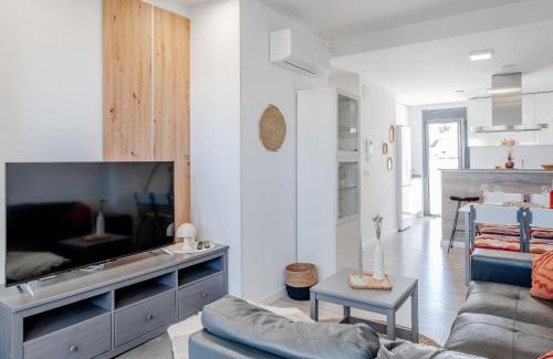 Vergel Casa | Holiday Home Vergel Beach by Interhome