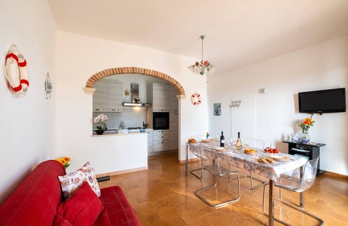 La Strea Casa | Casa de vacaciones 'Villetta Privata Hoana Sul Mare' con vistas al mar, jardín y aire acondicionado
