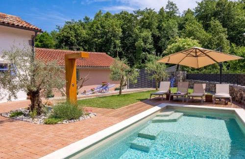 Matulji Casa | Holiday Home Villa Antonio by Interhome