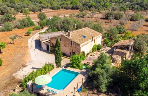 Algaida Casa | Casa 'Villa Can Lloret' con vistas a la montaña, Wi-Fi y aire acondicionado