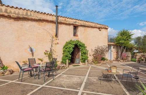 Algaida Casa | Casa 'Villa Can Lloret' con vistas a la montaña, Wi-Fi y aire acondicionado