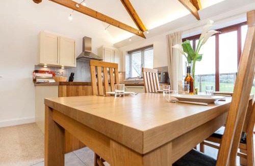 Carnon Downs Casa | Holiday Home Villa Gallery by Interhome