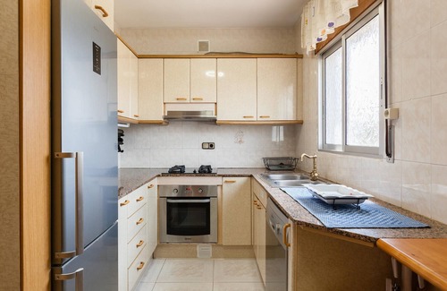 Castellet i la Gornal Casa | Casa de vacaciones Villa Gessami con vistas a la montaña, piscina y Wi-Fi