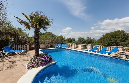 Castellet i la Gornal Casa | Casa de vacaciones Villa Gessami con vistas a la montaña, piscina y Wi-Fi