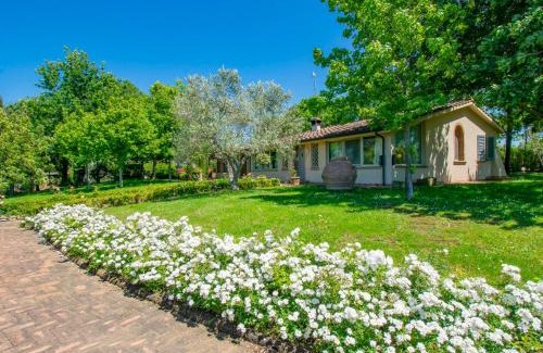 Cecina Casa | Holiday Home Villa Rosa by Interhome