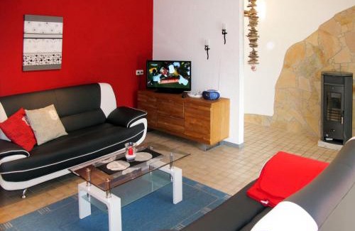 Oberhavel Casa | Holiday Home Waldhäuser-2 by Interhome