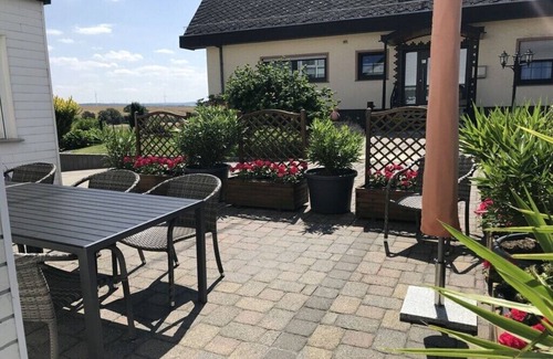 Lieg Apartamento | Holiday home Weins Comfortable Vacation Home