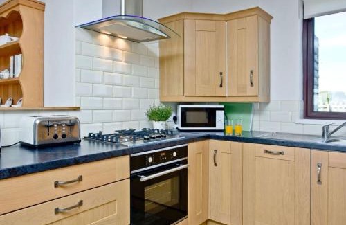 Helford Passage Casa | Holiday Home Wheal Francis by Interhome