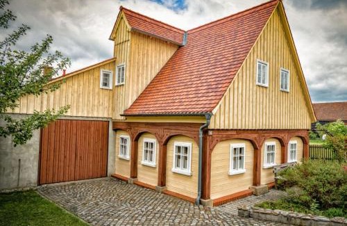 Grossschoenau Apartamento | Holiday home Wiesenhäusel