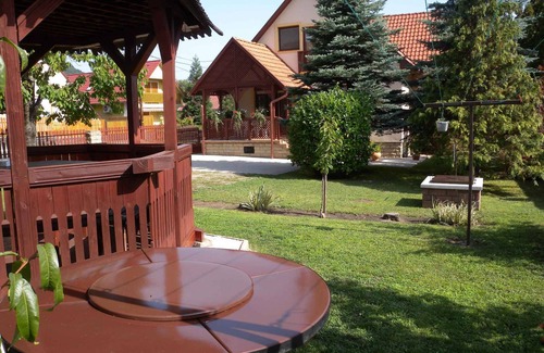 Badacsonytomaj Casa | Casa vacacional para uso exclusivo con una piscina en una zona tranquila