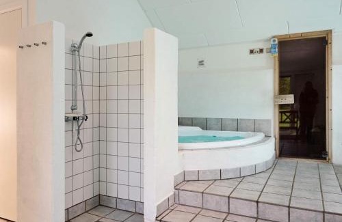 Oster Somarken Casa | Holiday Home with Sauna by Beach