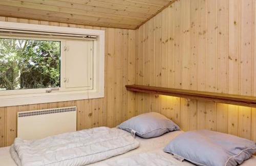 Oster Somarken Casa | Holiday Home with Sauna by Beach
