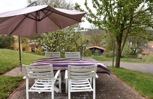 Varsberg Casa | Holiday home with beautiful view on the village