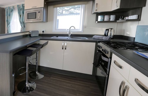 Hamworthy Casa | Caravana familiar con vistas panorámicas al mar