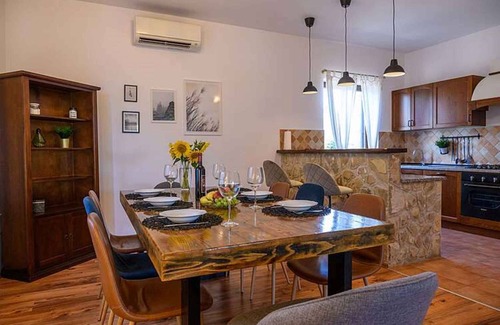 Puntera Casa | Casa vacacional para familias con piscina