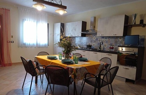 Gaggi Casa | Casa cerca del Etna con piscina