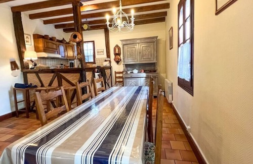 Tremolat Casa | Holiday home with swimming pool and garden in a typical village