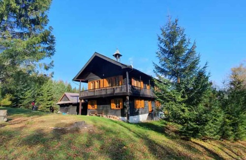 Chvalcov Casa | Casa vacacional con jacuzzi y sauna