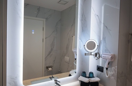 Preze Hotel | Holiday Hotel