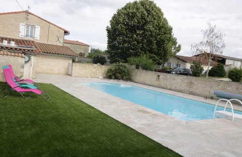 Prisse-la-Charriere Casa | Casa de vacaciones "La Marquise" 8 a 10 personas