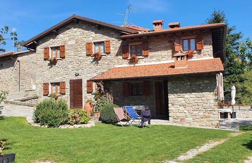 Chiusi della Verna Casa | Casa de vacaciones La Sala Vecchia inmerso en el Parque Nacional Foreste Casentinesi
