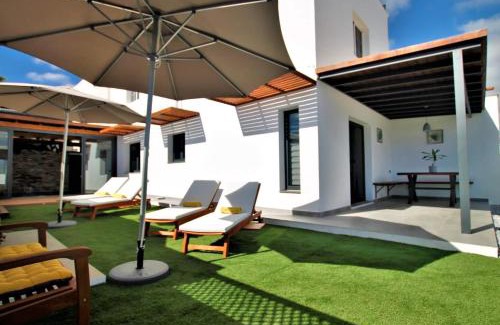 Tias Casa | Holiday House and Spa Lanzarote
