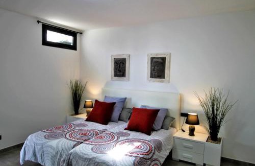 Tias Casa | Holiday House and Spa Lanzarote