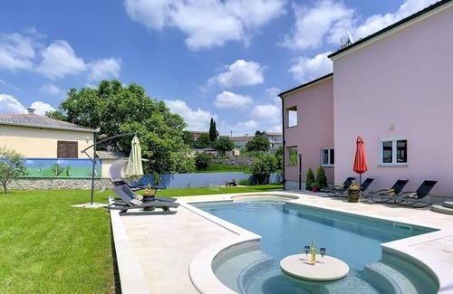 Orihi Casa | Casa de vacaciones Barban para 1 - 12 personas con 6 dormitorios - Casa de vacaciones