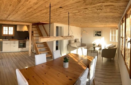 Sundlauenen Chalet De Esquí | Casa de vacaciones Beatenberg para 1 - 4 personas con 2 dormitorios - Chalet de madera