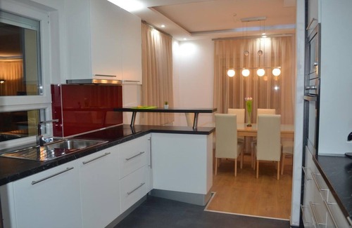 Ilidza Casa | Casa de vacaciones Blazuj para 1 - 7 personas con 4 dormitorios - Casa adosada