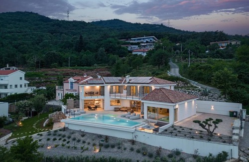 Bregi Casa | Holiday house Bregi for 1 - 6 persons with 3 bedrooms - Holiday home